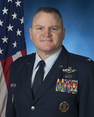 Colonel Christopher Ogren link to 477 bio